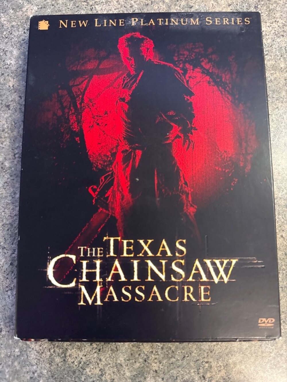 The Texas Chainsaw Massacre New Line Platinum Series 2-Disc DVD Set Horror Movie